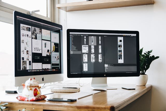 هل التنقل بين الشركات الكتير في الـ creative industry بيساعدك ولا بيعطلك؟
